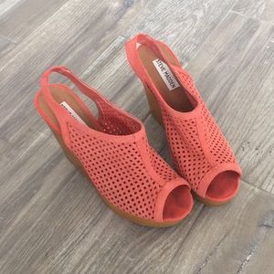 Steve Madden Coral Wedge Sandal